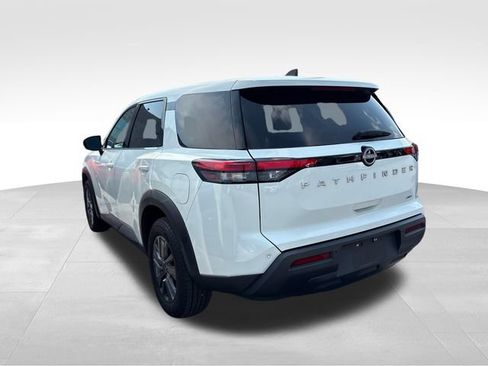 Certified 2024 Nissan Pathfinder S AWD/4WD image 5
