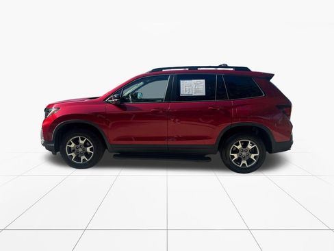 Used 2022 Honda Passport TrailSport image 4