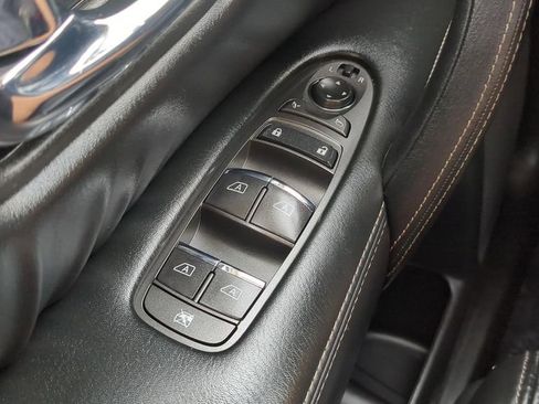 Certified 2024 Nissan Armada Platinum w/ Captain's Chairs Package AWD/4WD image 20