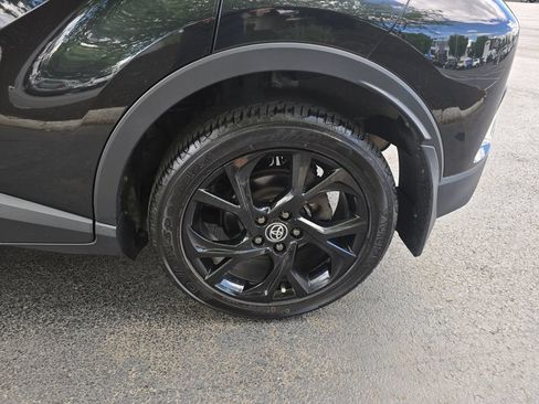 Used 2022 Toyota C-HR Nightshade FWD image 4