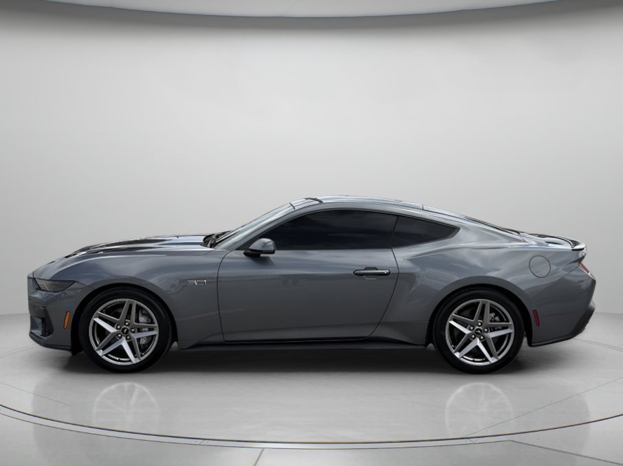 Used 2026 Ford Mustang GT RWD image 5
