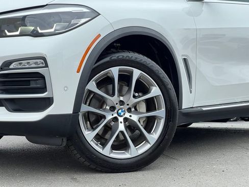 Used 2019 BMW X5 xDrive40i w/ Convenience Package AWD/4WD image 2