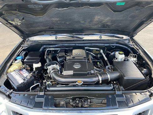 Used 2018 Nissan Frontier PRO-4X image 22