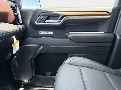 New 2026 GMC Sierra 1500 Denali AWD/4WD image 22
