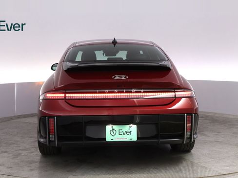 Used 2024 Hyundai Ioniq 6 SEL image 15