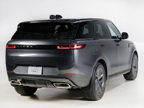 New 2026 Land Rover Range Rover Sport SE AWD/4WD image 2