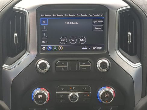 Used 2019 GMC Sierra 1500 SLE image 25