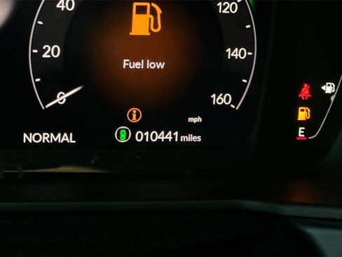 Certified 2025 Honda Accord Sport image 29