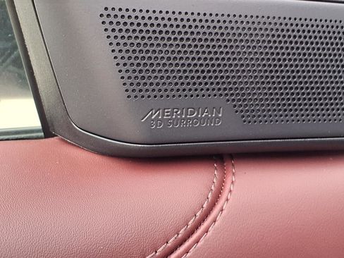 New 2026 Land Rover Range Rover SE image 12