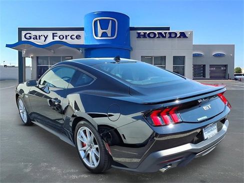 Used 2024 Ford Mustang GT Premium image 3
