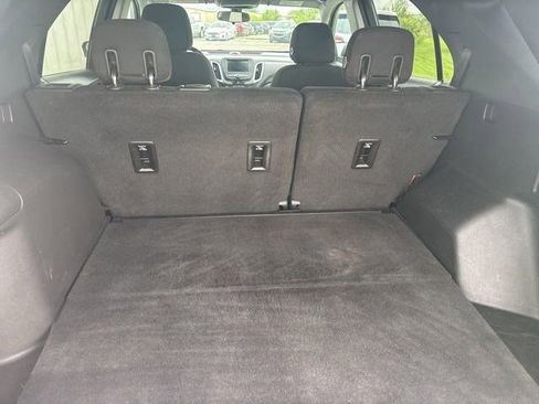 Used 2019 Chevrolet Equinox LT FWD image 35