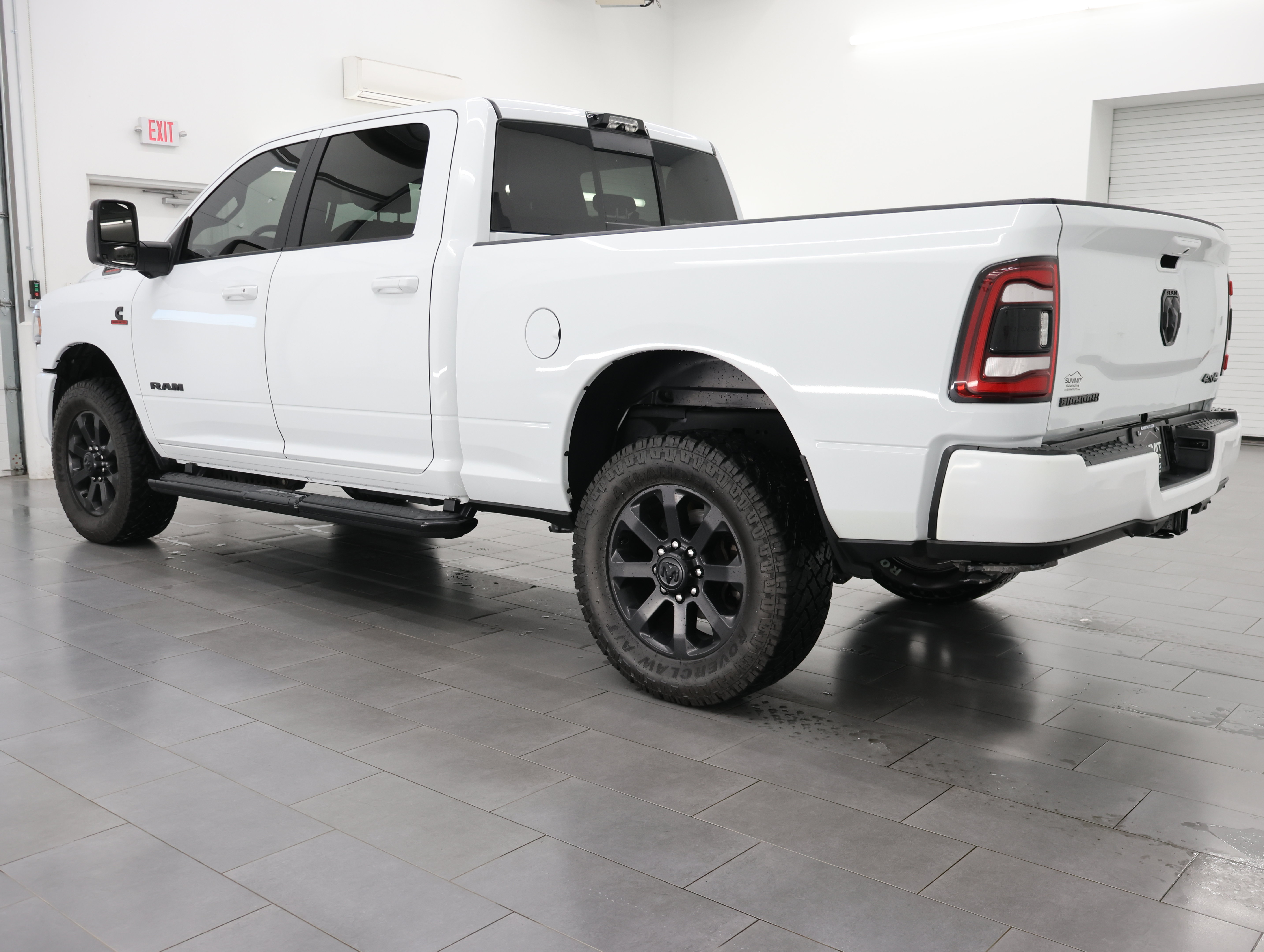 Used 2023 RAM 2500 Big Horn w/ Level 2 Equipment Group AWD/4WD image 6