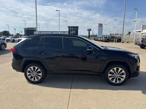 Certified 2022 Toyota RAV4 XLE Premium AWD/4WD image 3