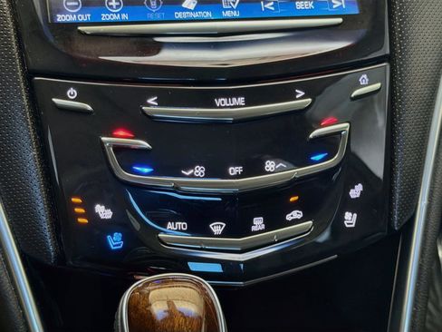 Used 2017 Cadillac XTS Luxury FWD image 10