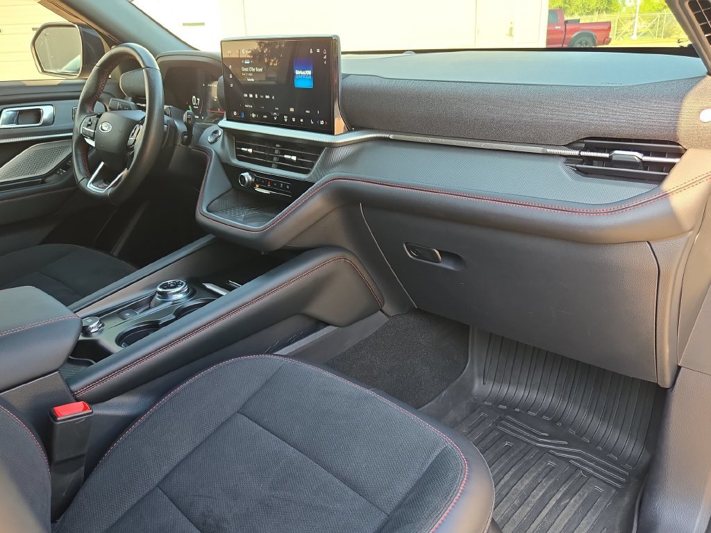Used 2025 Ford Explorer ST w/ Sun And Sound Package AWD/4WD image 32
