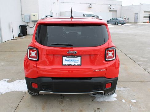 Used 2017 Jeep Renegade Limited image 5