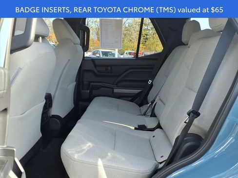 Used 2025 Toyota 4Runner SR5 image 12