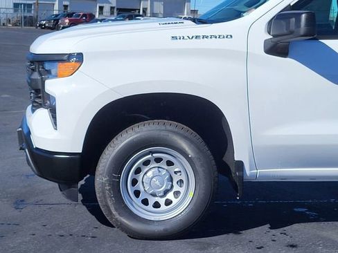 New 2026 Chevrolet Silverado 1500 W/T image 9