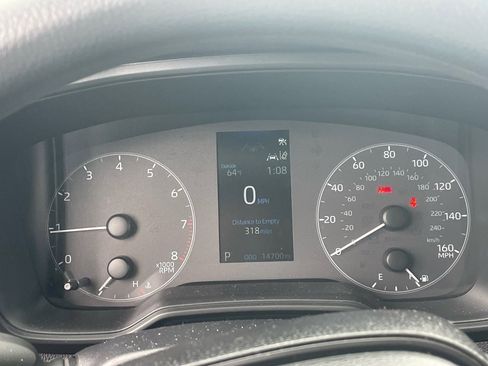 Used 2025 Toyota Corolla LE image 6