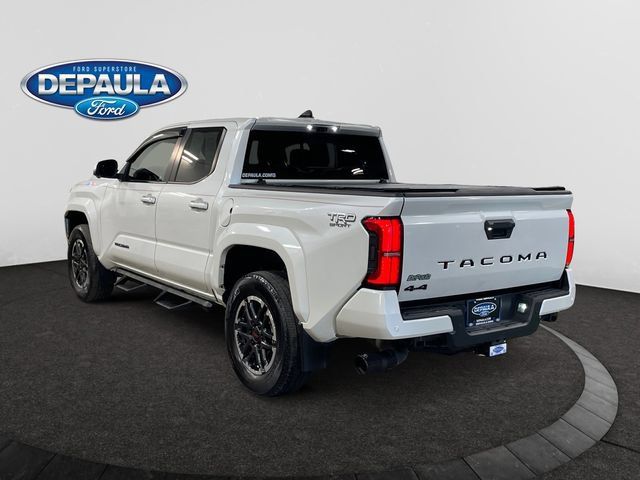 Used 2024 Toyota Tacoma TRD Sport w/ TRD Sport Premium Package AWD/4WD image 4