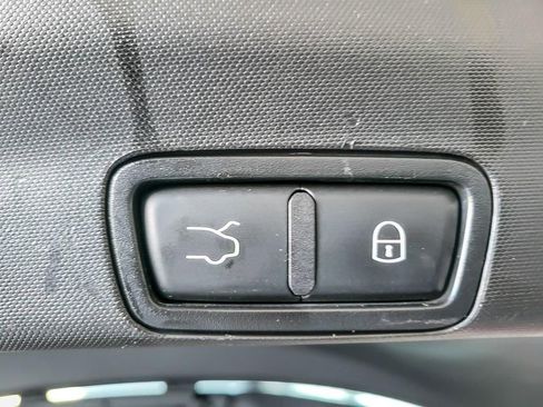 Used 2019 Alfa Romeo Stelvio Ti Lusso w/ Quick Order Package 22X Lusso image 21