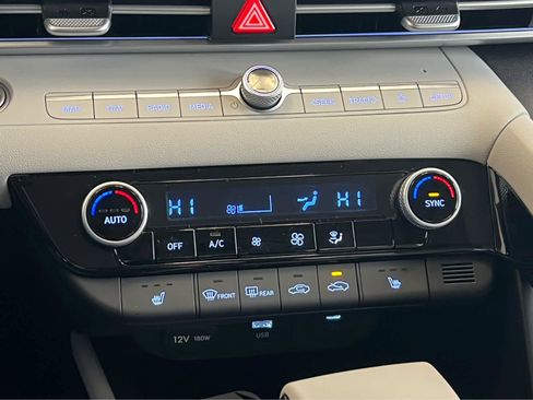 New 2026 Hyundai Elantra Limited FWD image 37
