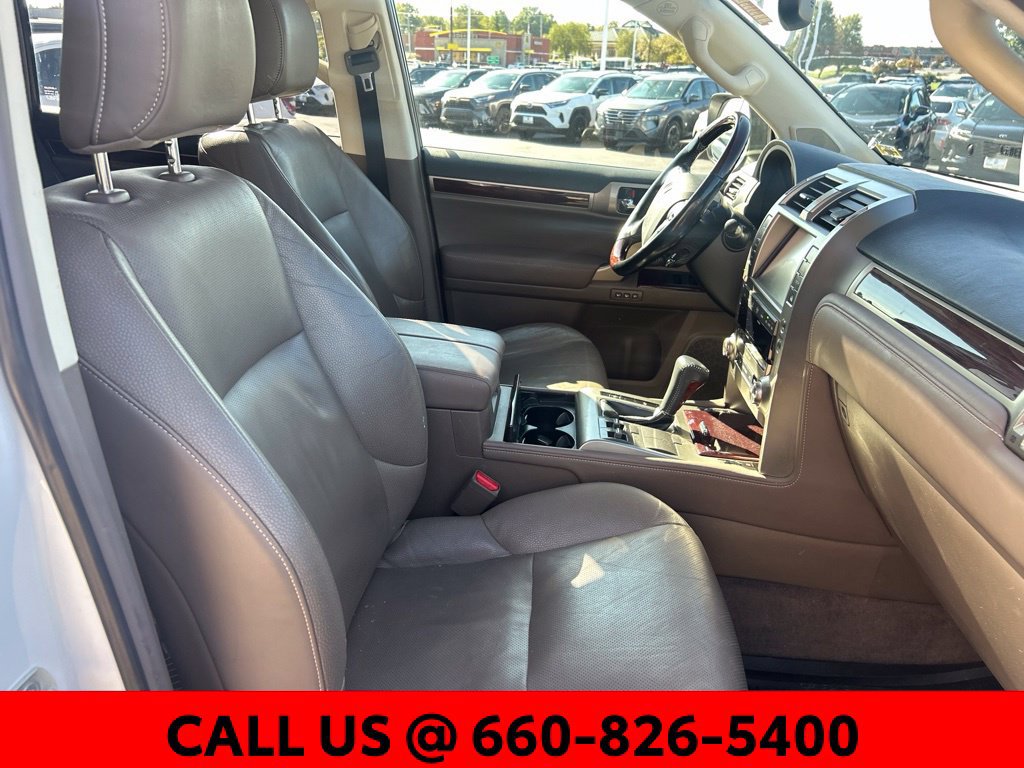 Used 2017 Lexus GX 460 Premium AWD/4WD image 7