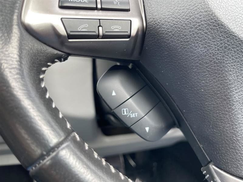 Used 2015 Subaru Forester 2.5i Touring w/ Eyesight & Navigation System AWD/4WD image 21