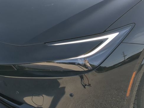Used 2026 Toyota Prius FWD image 44