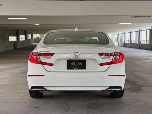 Used 2018 Honda Accord LX image 6