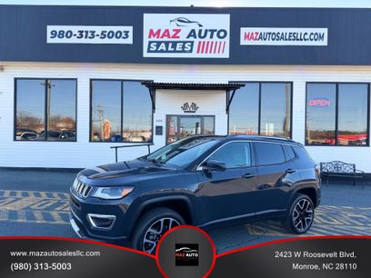Used 2018 Jeep Compass Limited w/ Navigation Group