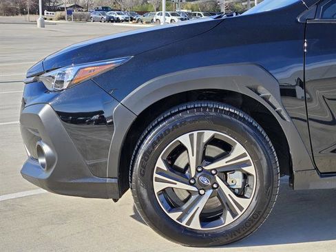 Certified 2025 Subaru Crosstrek 2.0i Premium image 6