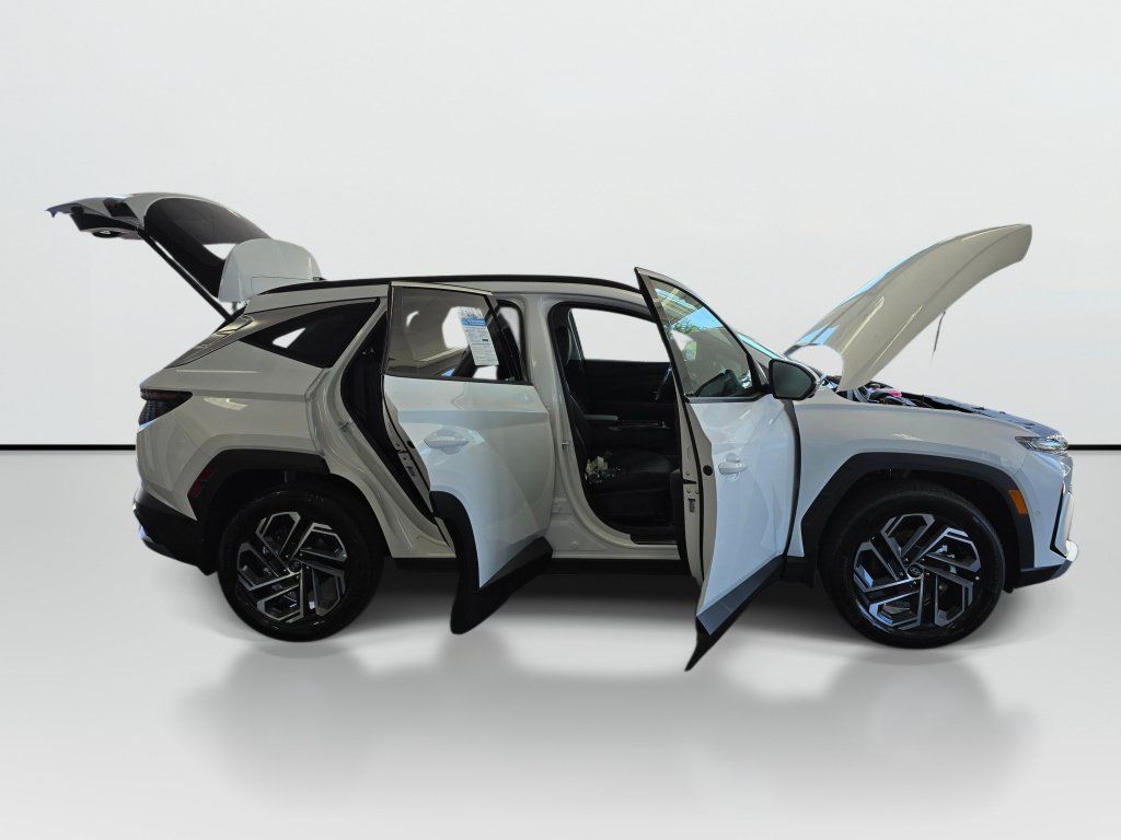 New 2026 Hyundai Tucson Limited AWD/4WD image 9