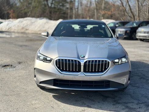 Certified 2024 BMW 530i xDrive 530i xDrive w/ Premium Package image 9