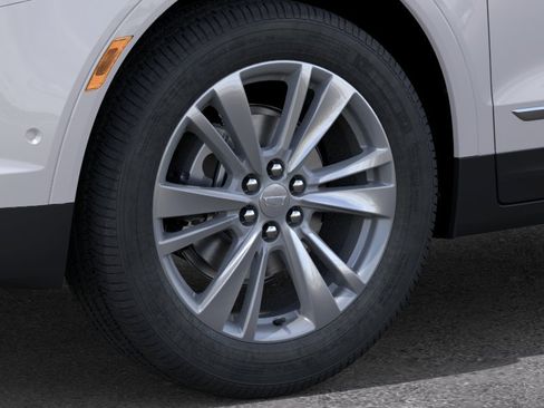 New 2026 Cadillac XT5 Premium Luxury w/ Driver Assist Package FWD image 9