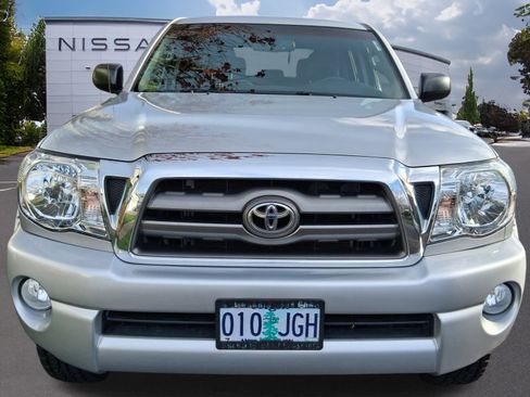 Used 2009 Toyota Tacoma PreRunner image 11