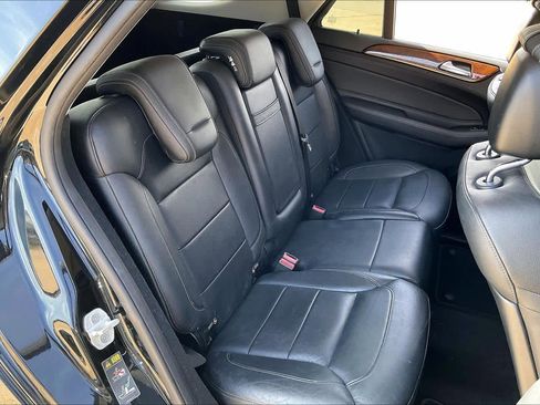 Used 2016 Mercedes-Benz GLE 400 4MATIC image 19