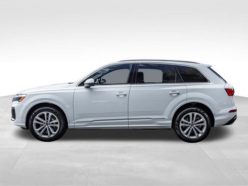 Used 2025 Audi Q7 3.0T Premium Plus AWD/4WD image 11