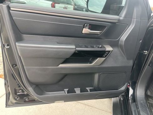 Used 2025 Toyota Tundra Limited image 13