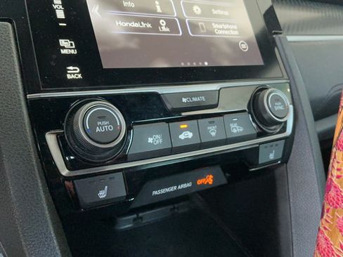 Used 2018 Honda Civic Si image 16