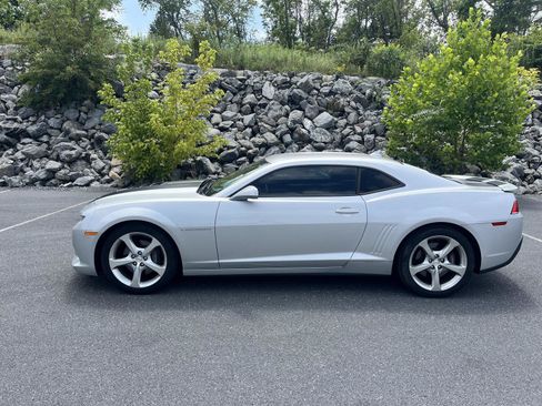 Used 2015 Chevrolet Camaro SS w/ RS Package RWD image 4