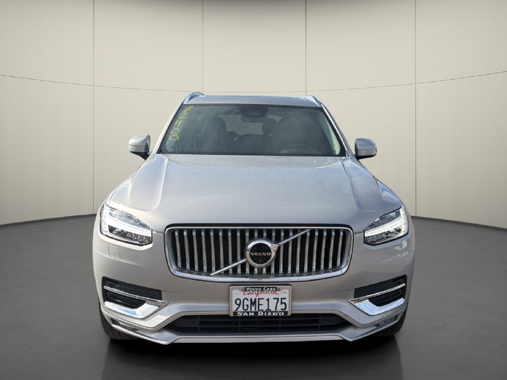 Used 2023 Volvo XC90 B6 Plus AWD/4WD image 2