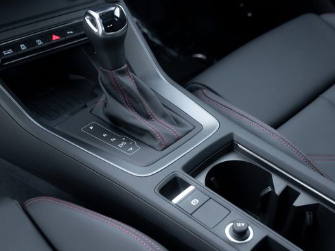 New 2025 Audi Q3 2.0T Premium Plus image 18