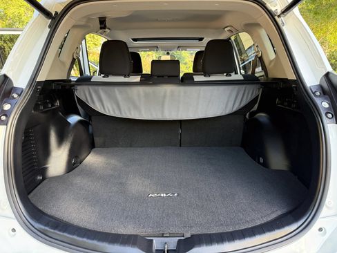 Used 2016 Toyota RAV4 XLE FWD image 28