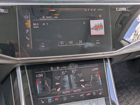 Used 2022 Audi Q8 Premium Plus AWD/4WD image 11