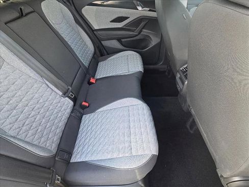 Used 2025 Volkswagen Tiguan S image 18