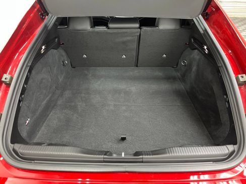 Used 2024 Dodge Charger Daytona Scat Pack w/ Plus Group AWD/4WD image 24