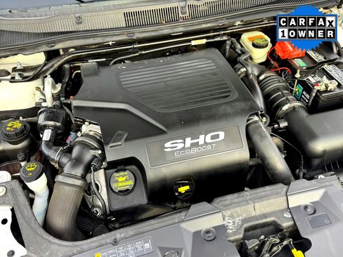Used 2014 Ford Taurus SHO w/ Equipment Group 401A image 13
