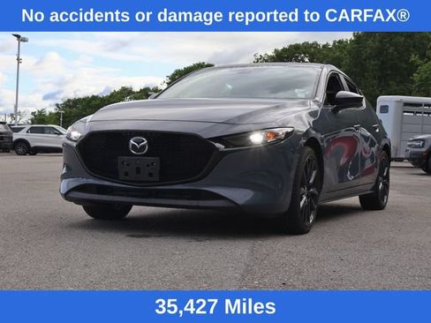 Used 2023 MAZDA MAZDA3 s FWD image 3