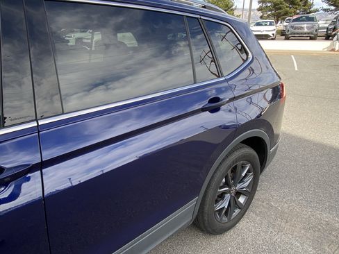 Used 2022 Volkswagen Tiguan SE FWD image 47